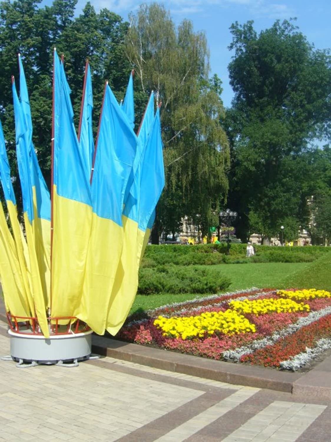 Мирный Киев летом 2010 года. Часть 8. Прогулки по историческим местам.