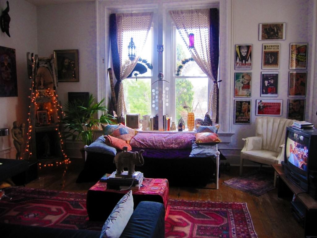 Nyc apartment boho: bohemian apartment in new york. navy key ...